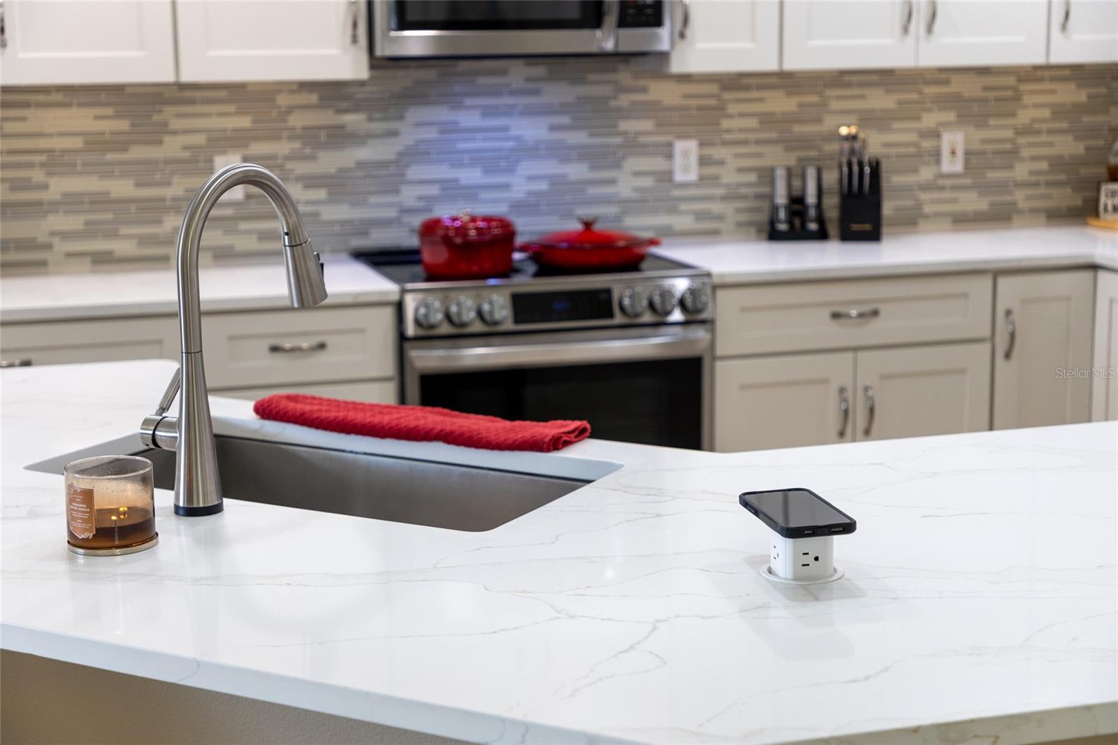 SPRING RIDGE - Residential