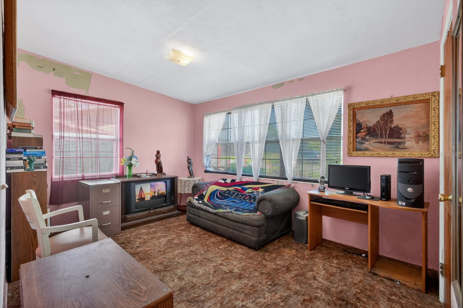 DOUGLAS PARK 03 - Residential