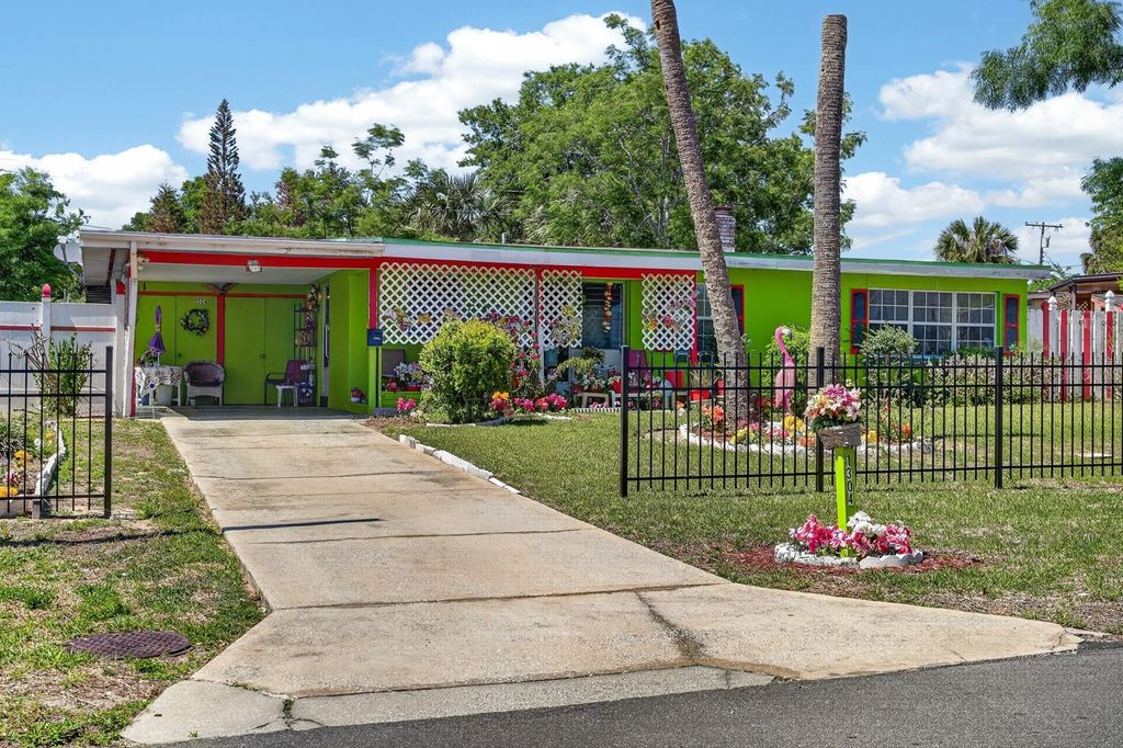 Photo of 1304 Hillcrest Drive, Daytona Beach, FL 32114 (MLS # FC317839)