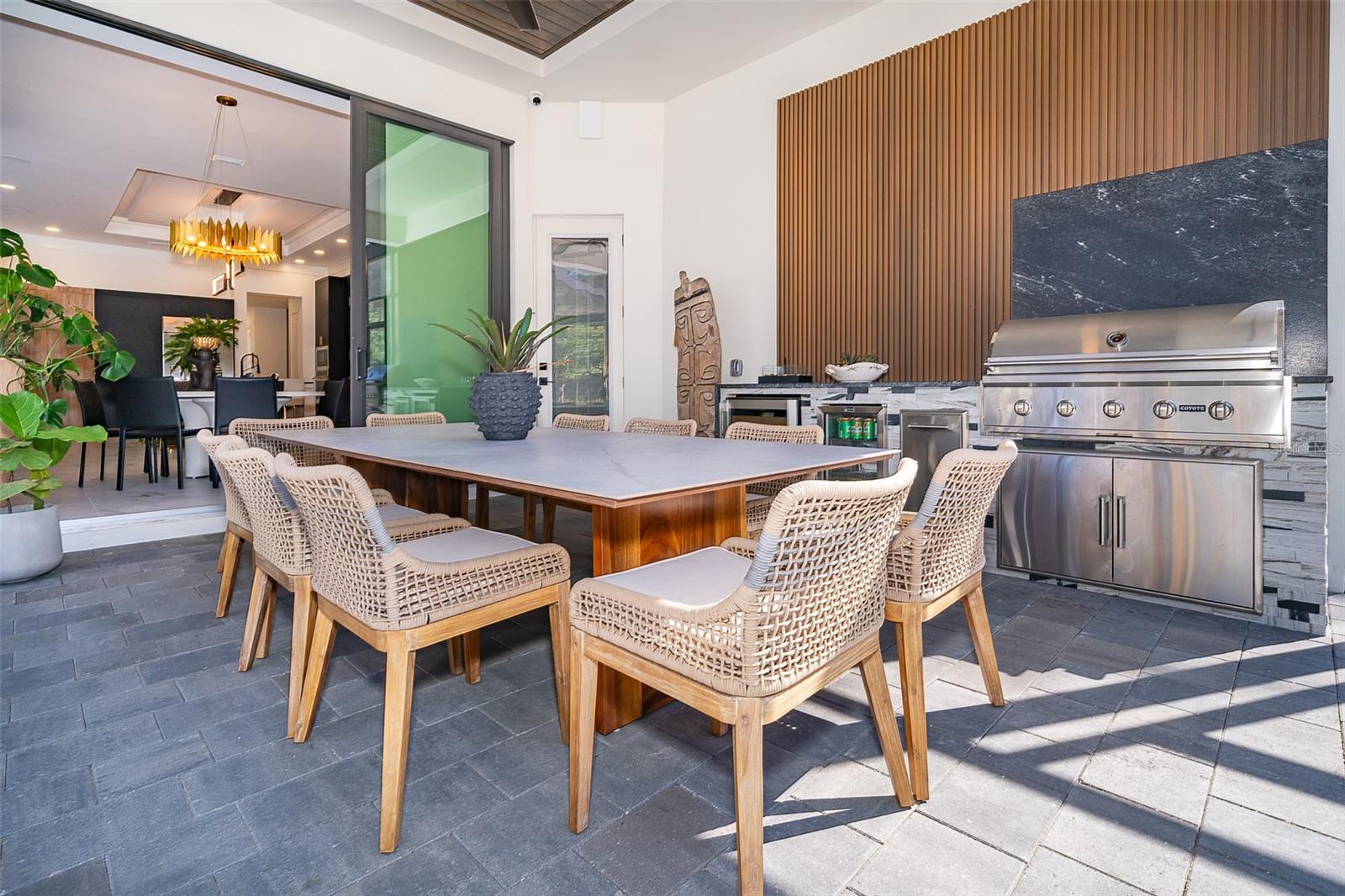 BELLA COLLINA SUB - Residential Lease