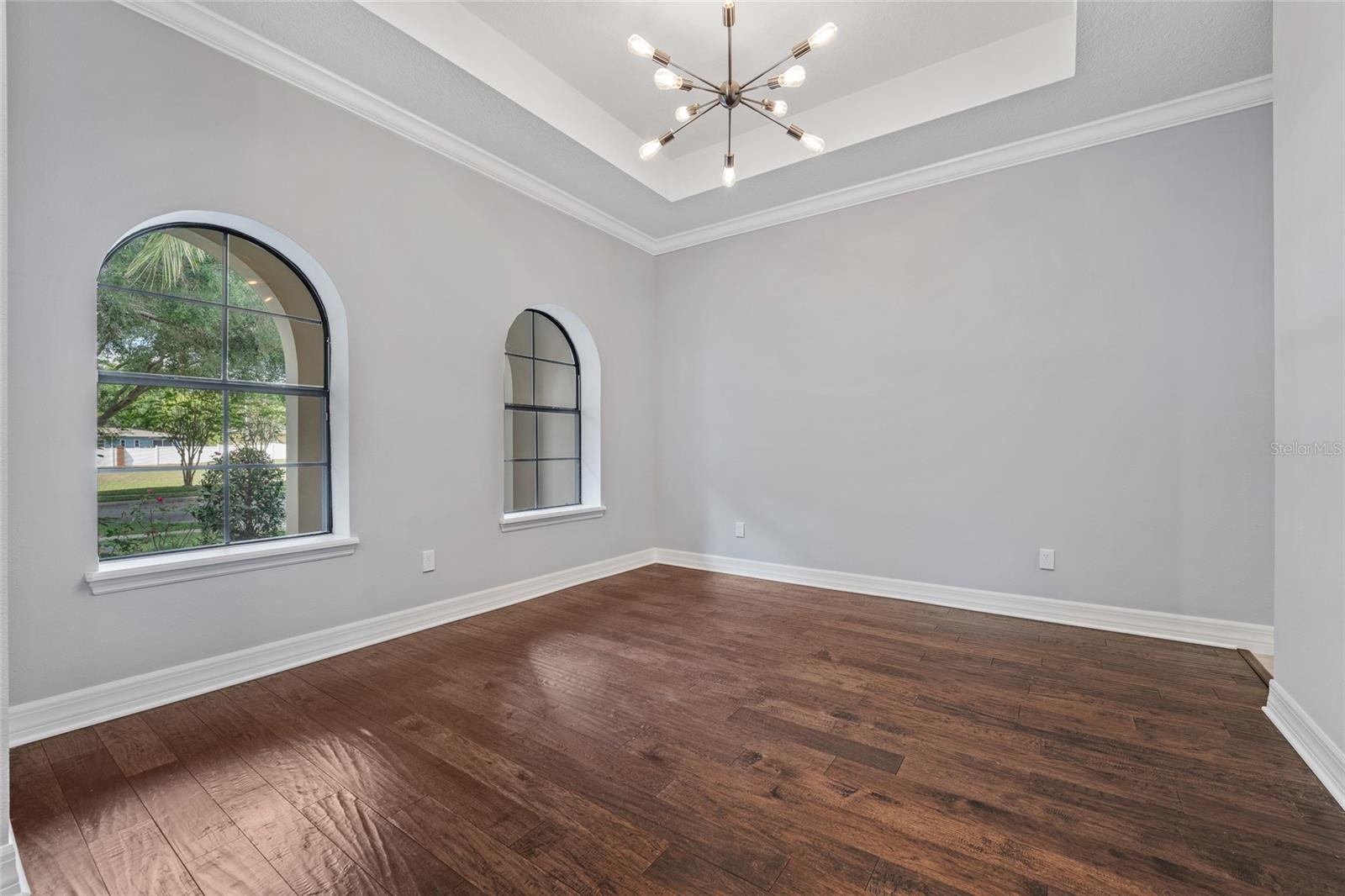 838 STRATHMORE DRIVE