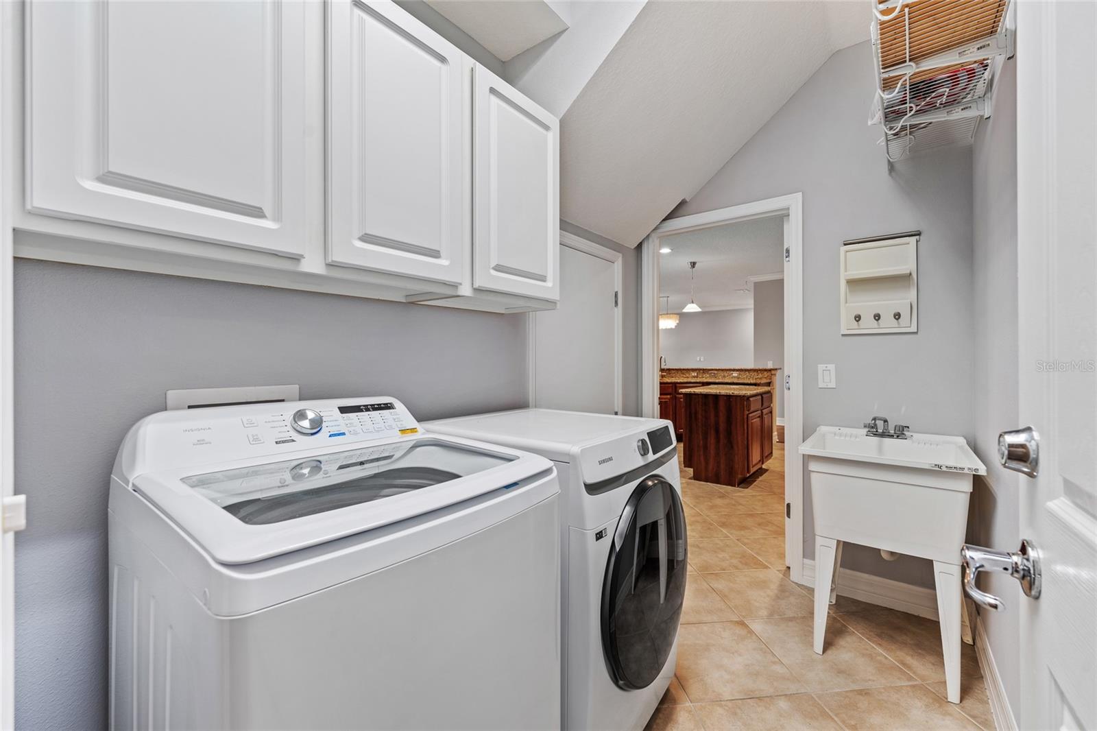 LAKE ARNOLD RESERVE - Residential