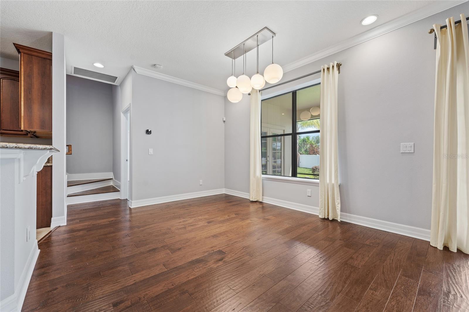 LAKE ARNOLD RESERVE - Residential