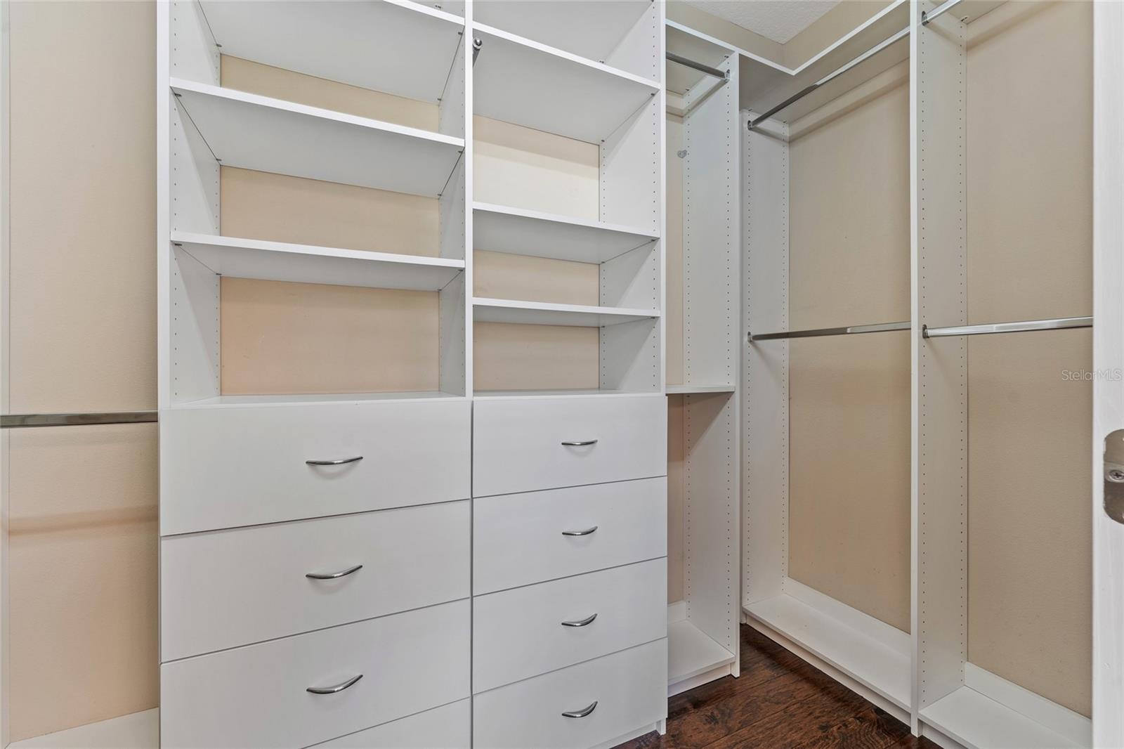 LAKE ARNOLD RESERVE - Residential