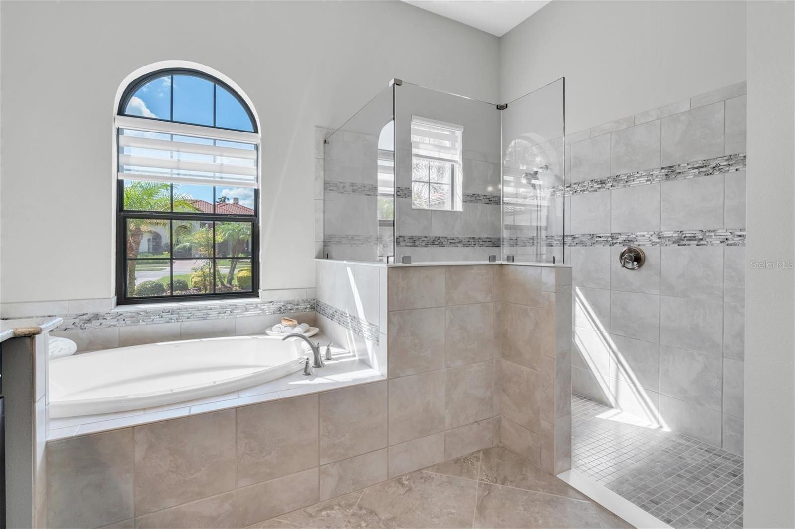 LADERA - Residential