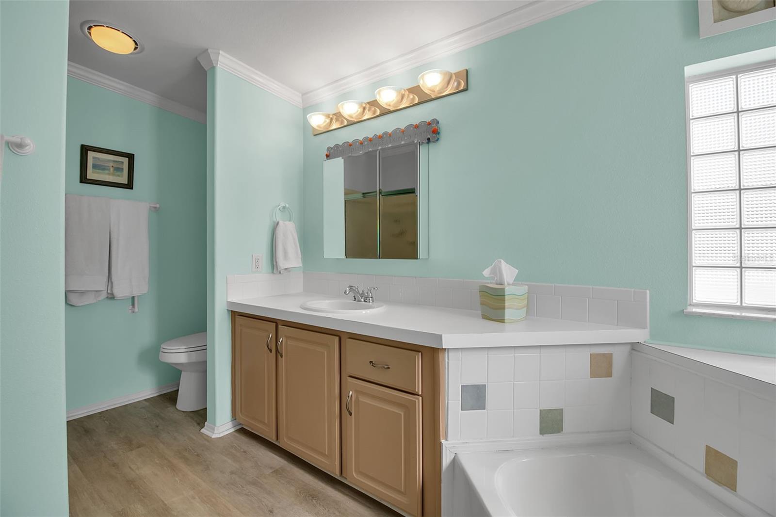 PARADISE BAY ESTATES CO-OP - Residential