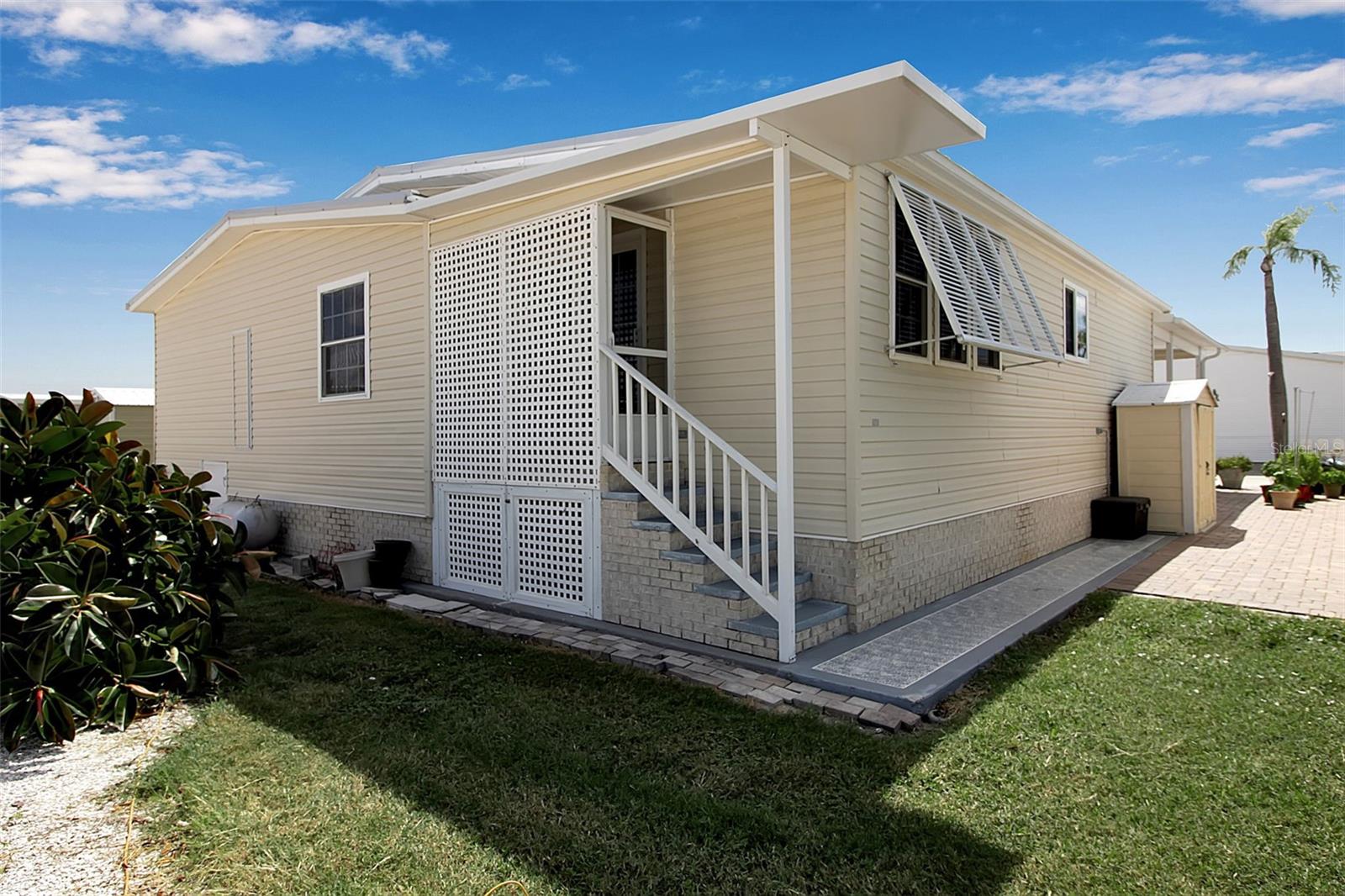 PARADISE BAY ESTATES CO-OP - Residential