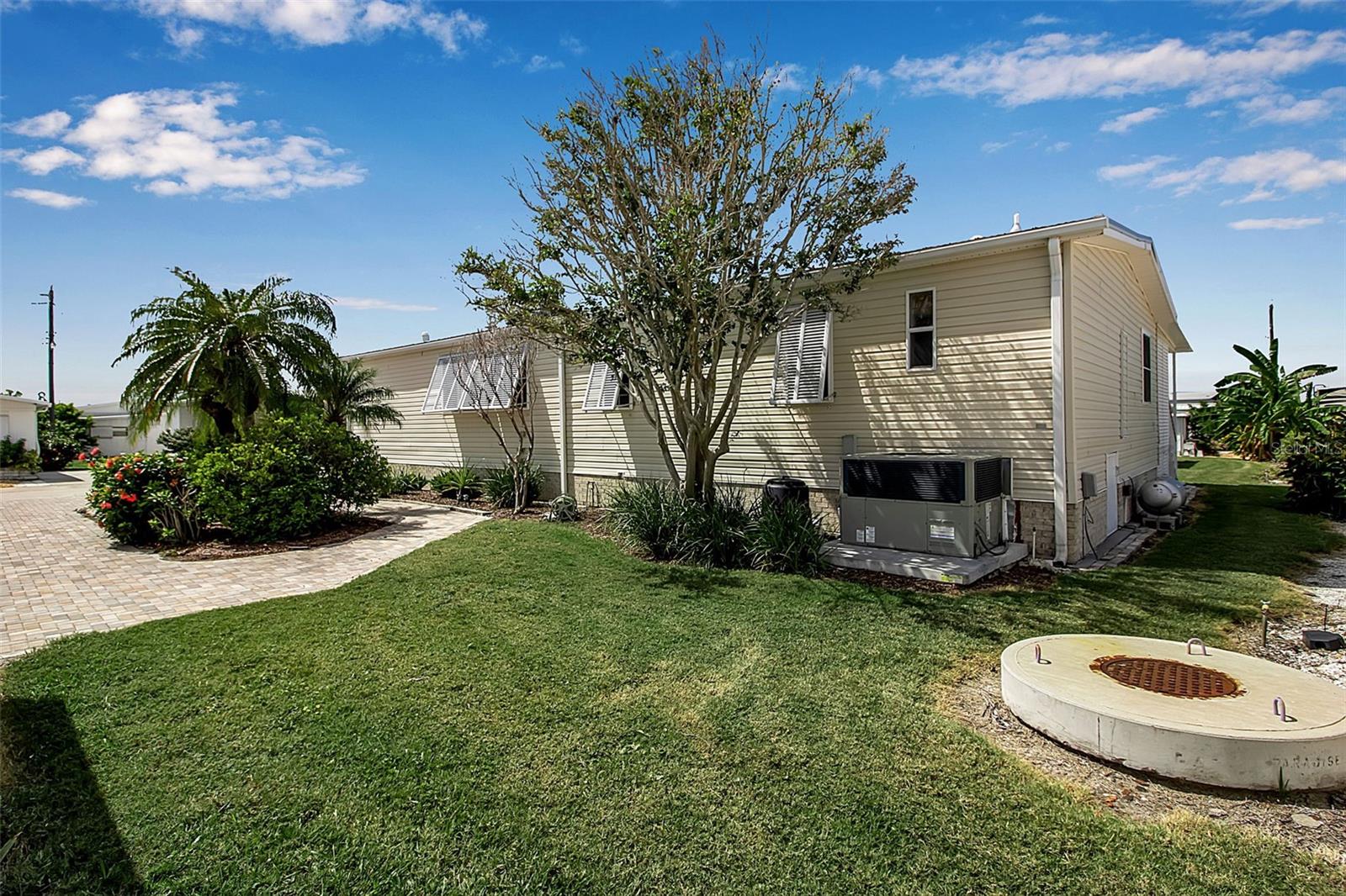 PARADISE BAY ESTATES CO-OP - Residential