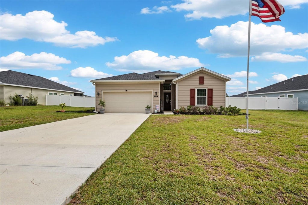 Photo of 560 NW 4th Avenue, Williston, FL 32696 (MLS # GC541524)