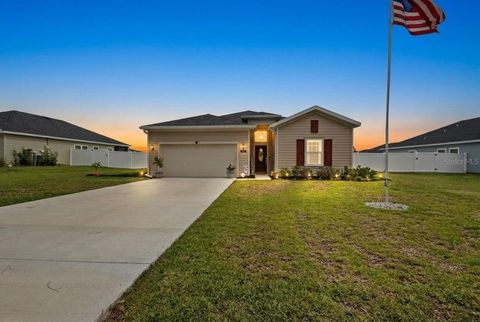 Photo of 560 NW 4th Avenue, Williston, FL 32696 (MLS # GC541524)