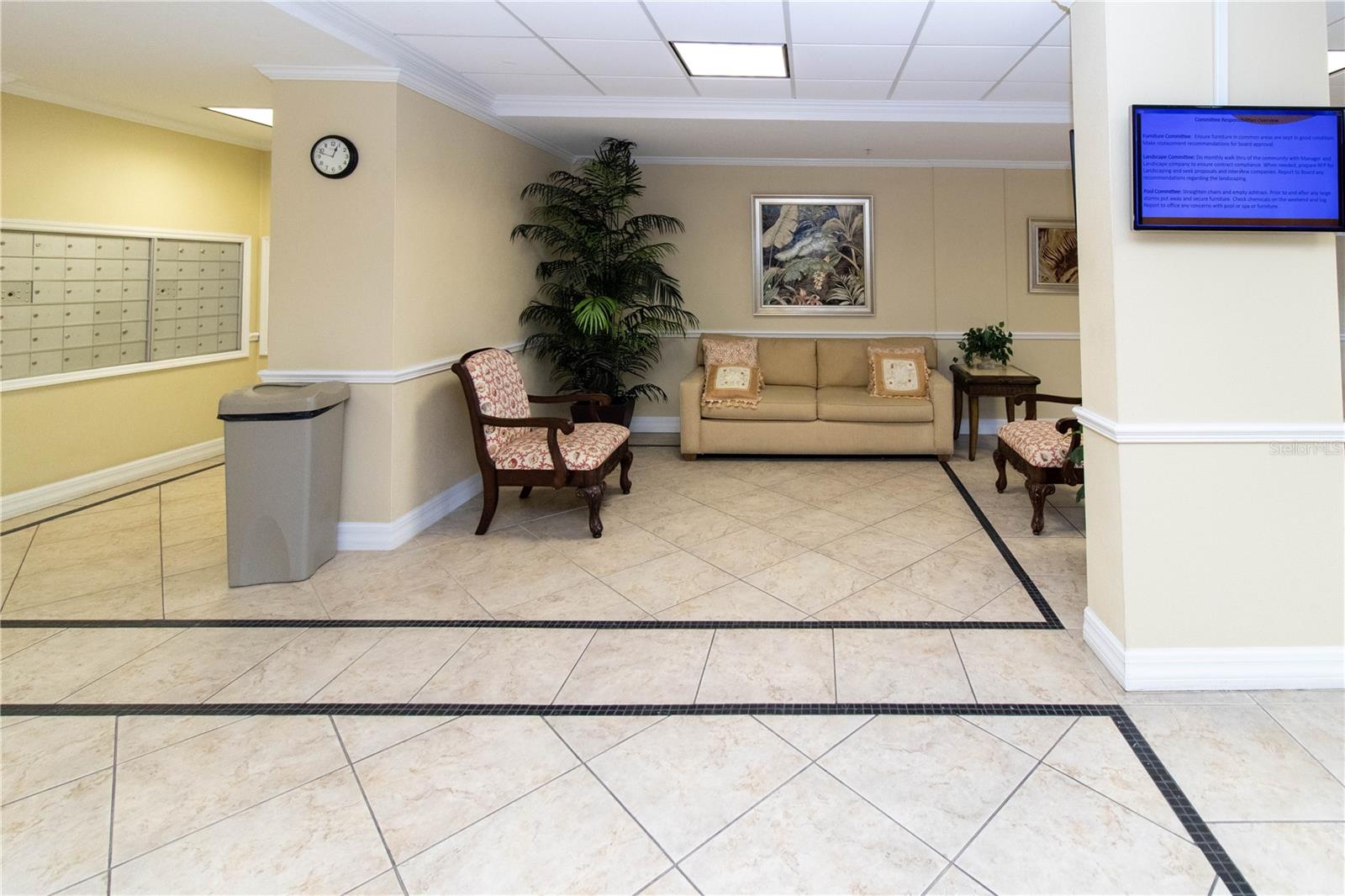 SEAVIEW PLACE - Residential