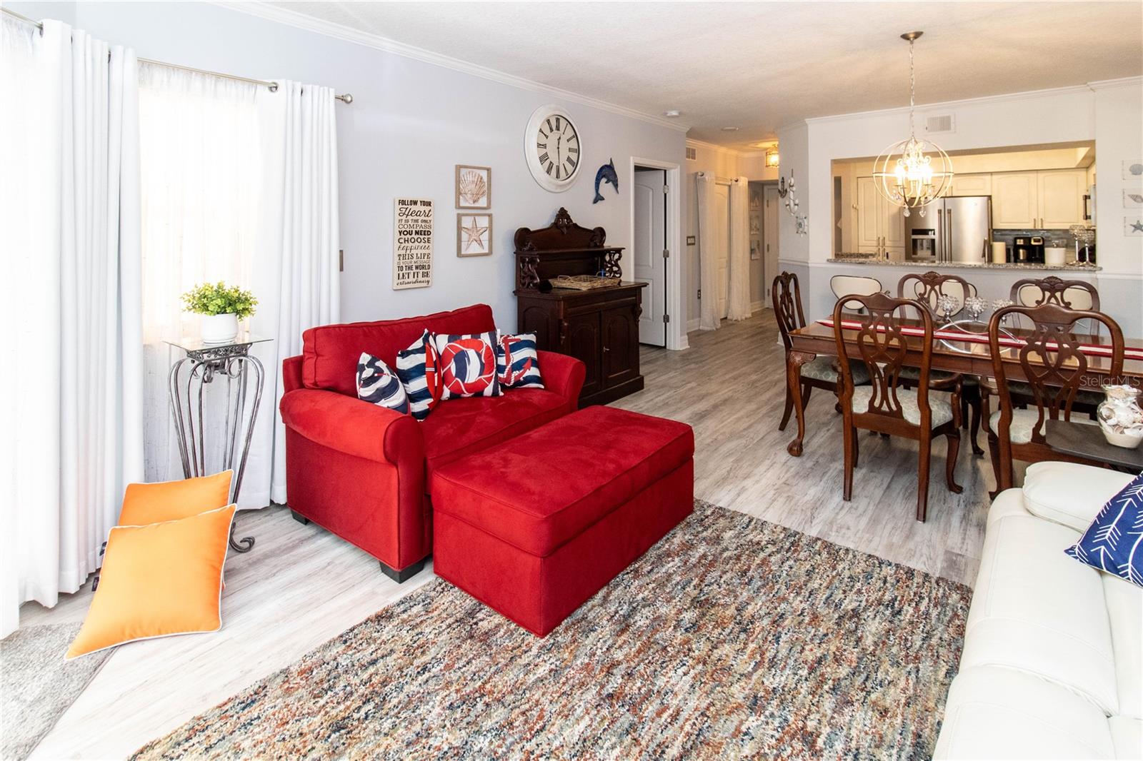 SEAVIEW PLACE - Residential