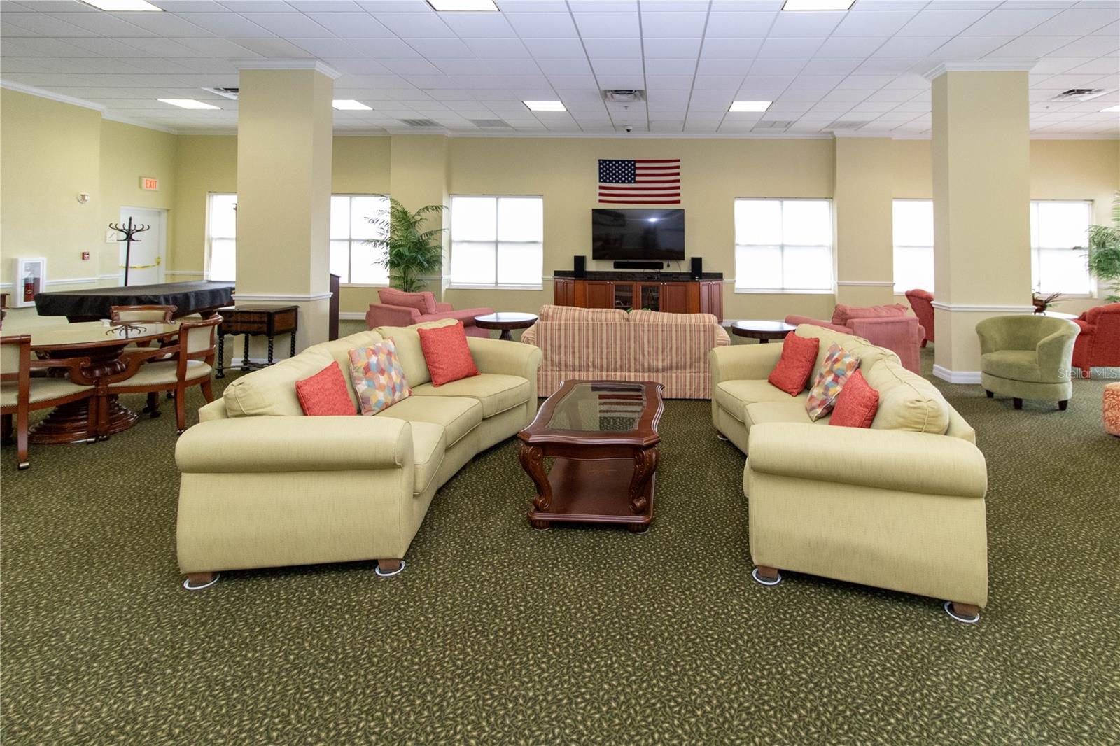 SEAVIEW PLACE - Residential