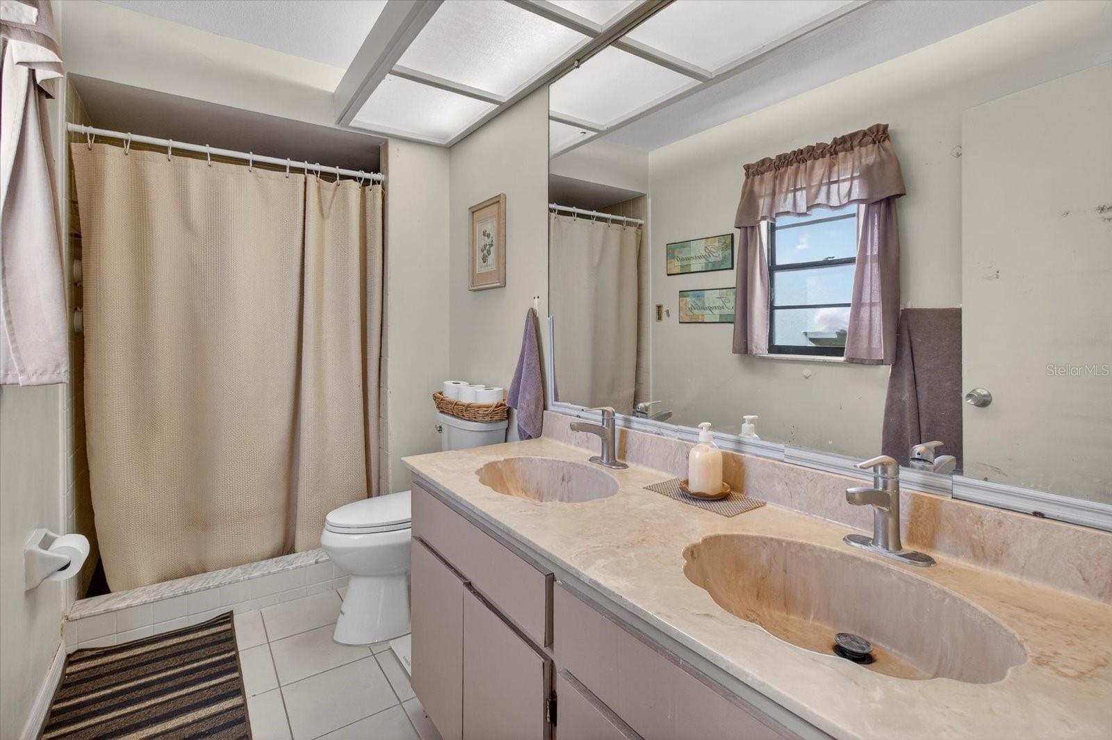 SPRING LAKE - Residential