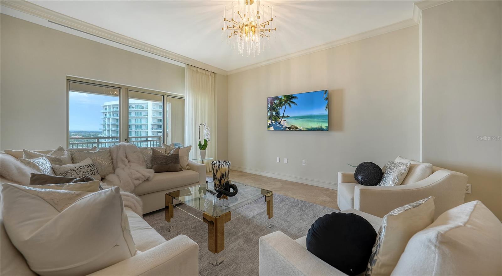 THE RESIDENCES - Residential