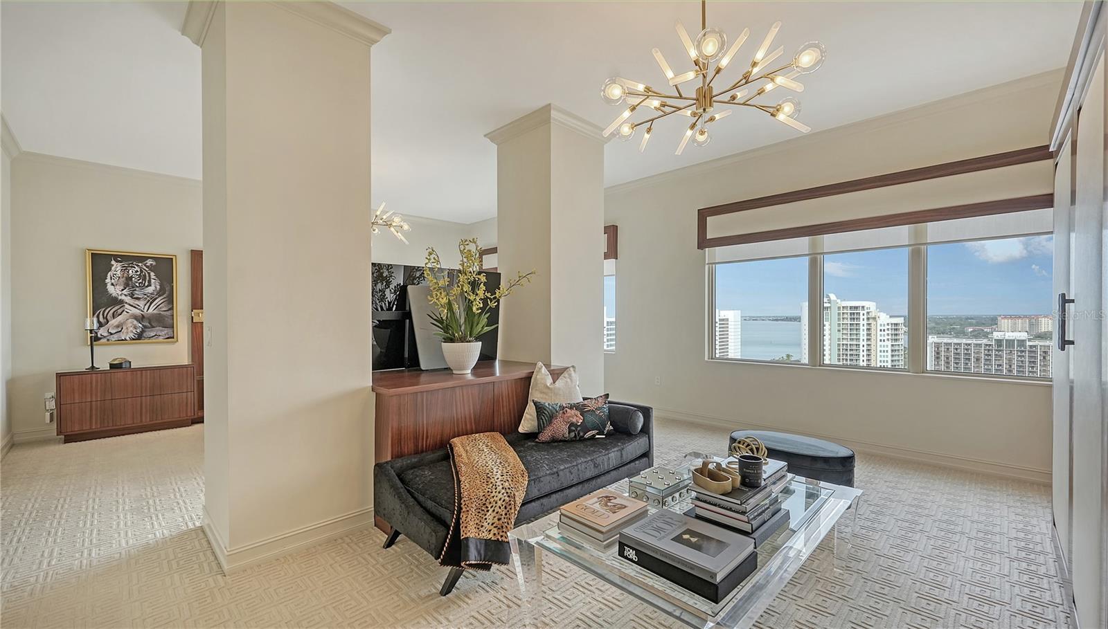 THE RESIDENCES - Residential