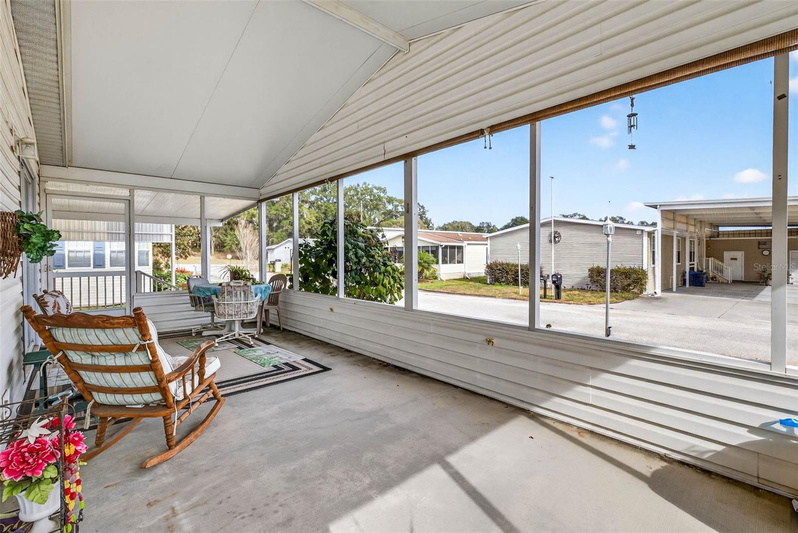 HAMPTON COURT UNREC - Residential