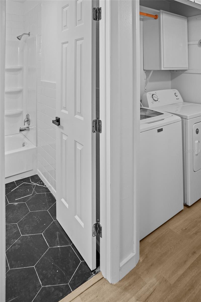 THE GREENS OF TOWNN COUNTRY - Residential