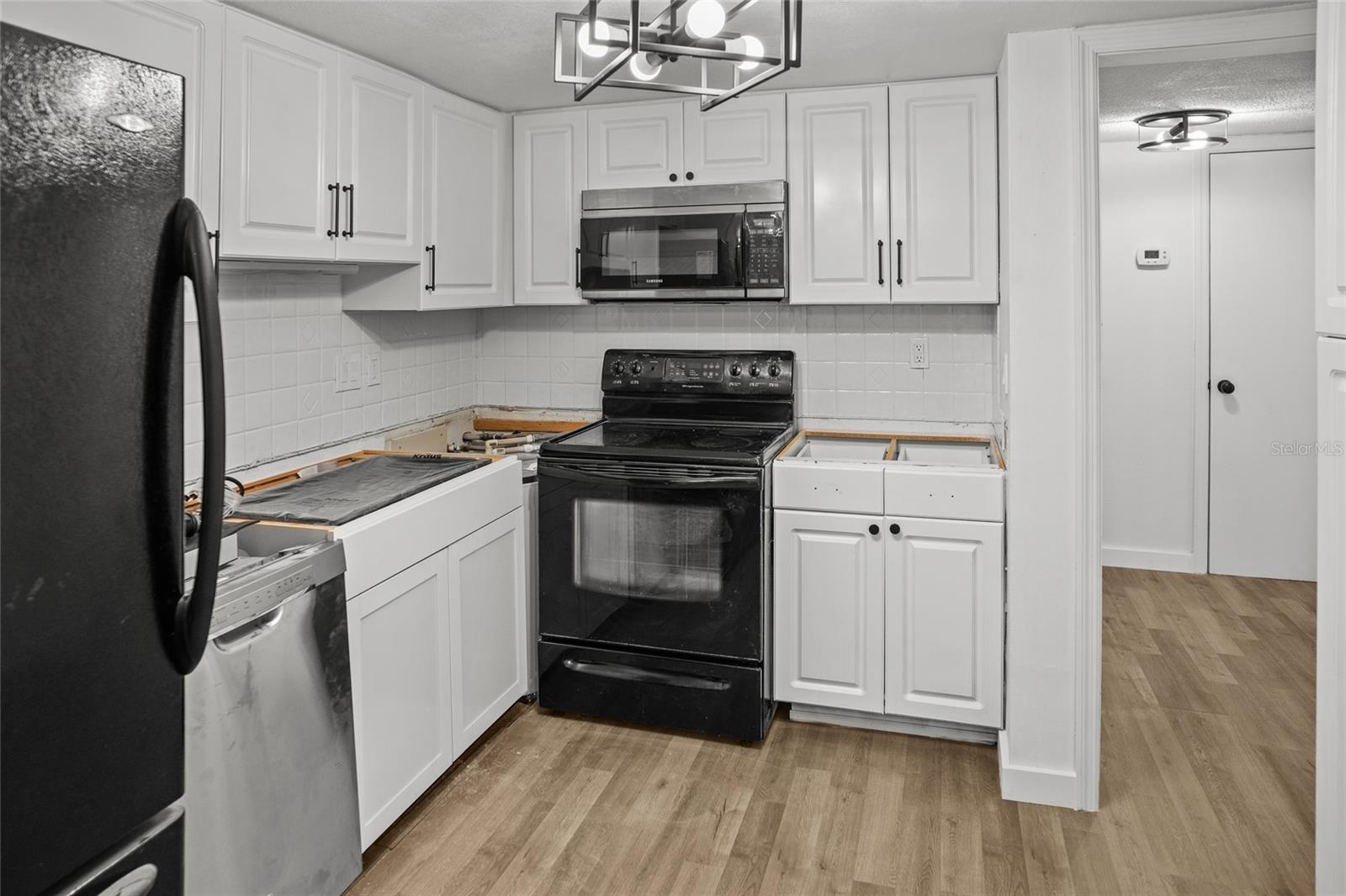 THE GREENS OF TOWNN COUNTRY - Residential