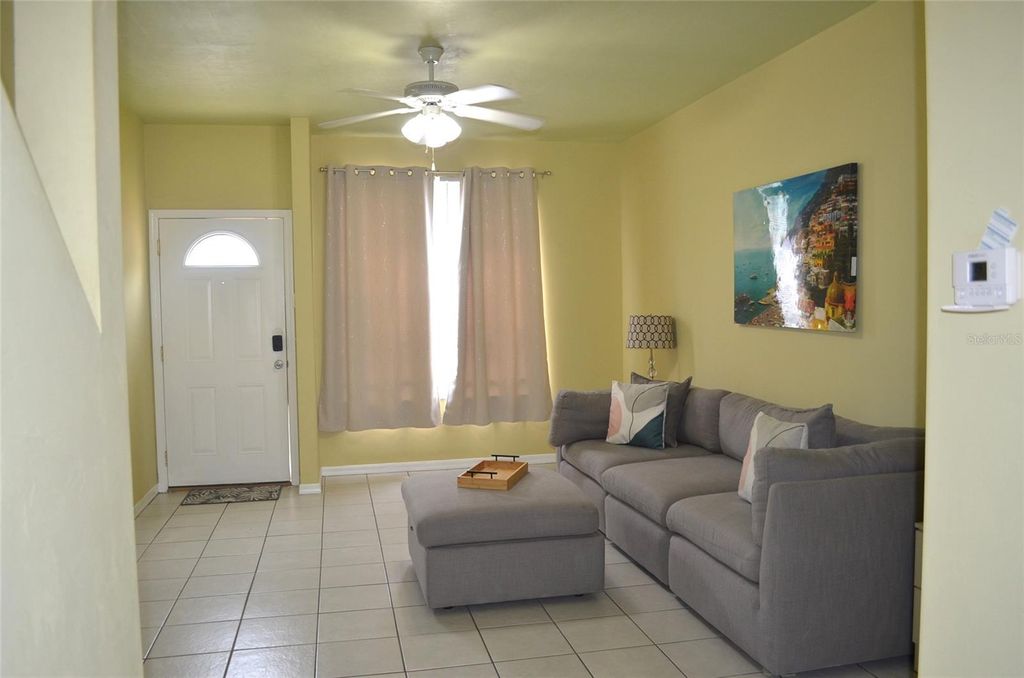Photo of 3870 SW 20th Avenue #1607, Gainesville, FL 32607 (MLS # GC530211)