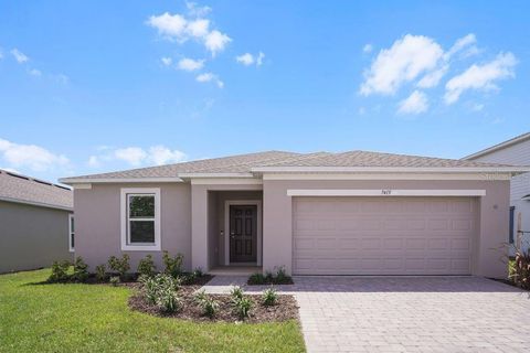 Photo of 7415 Sandstone Drive, Groveland, FL 34736 (MLS # O6320191)