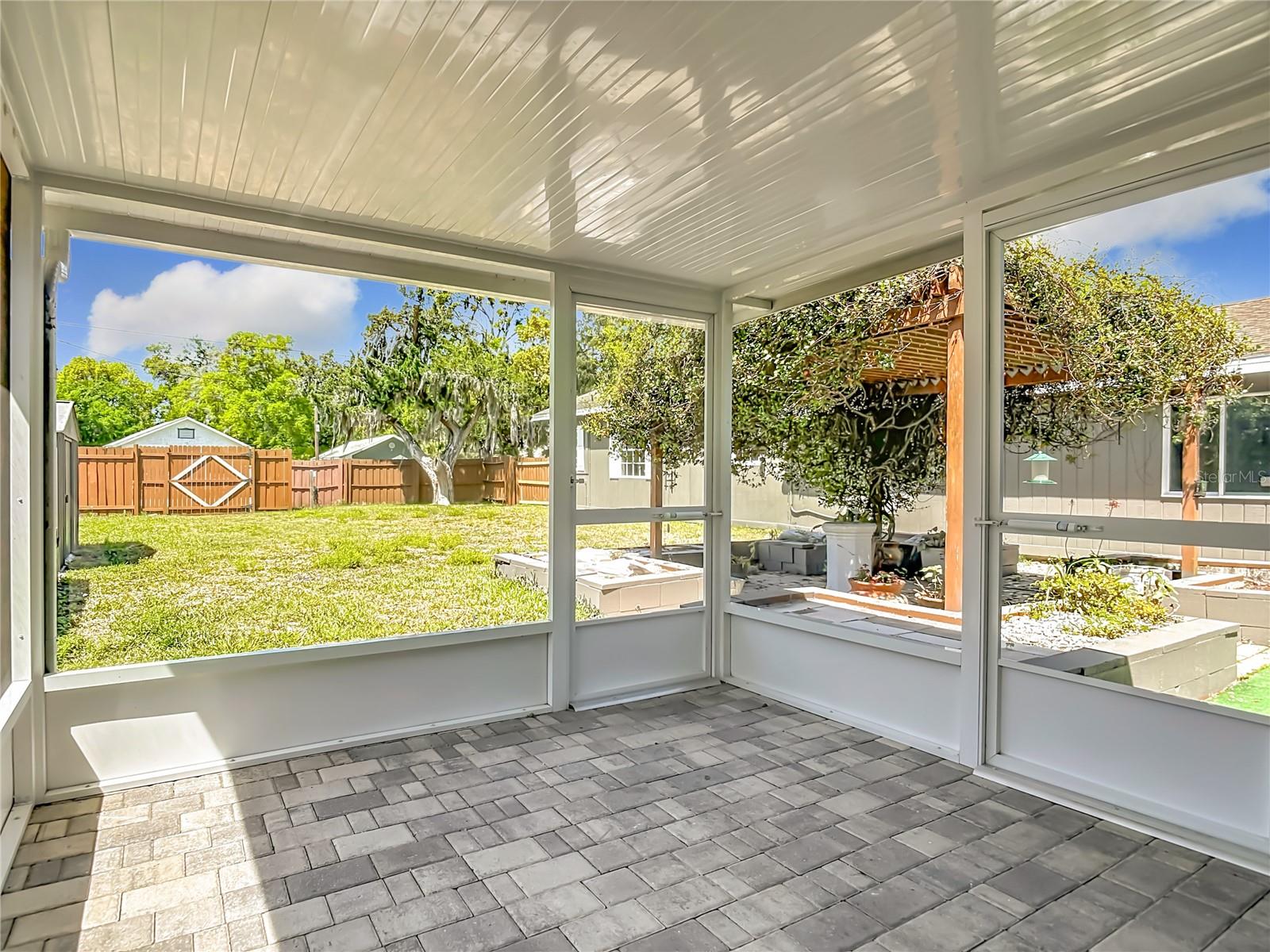 SKIPPER SUB - Residential