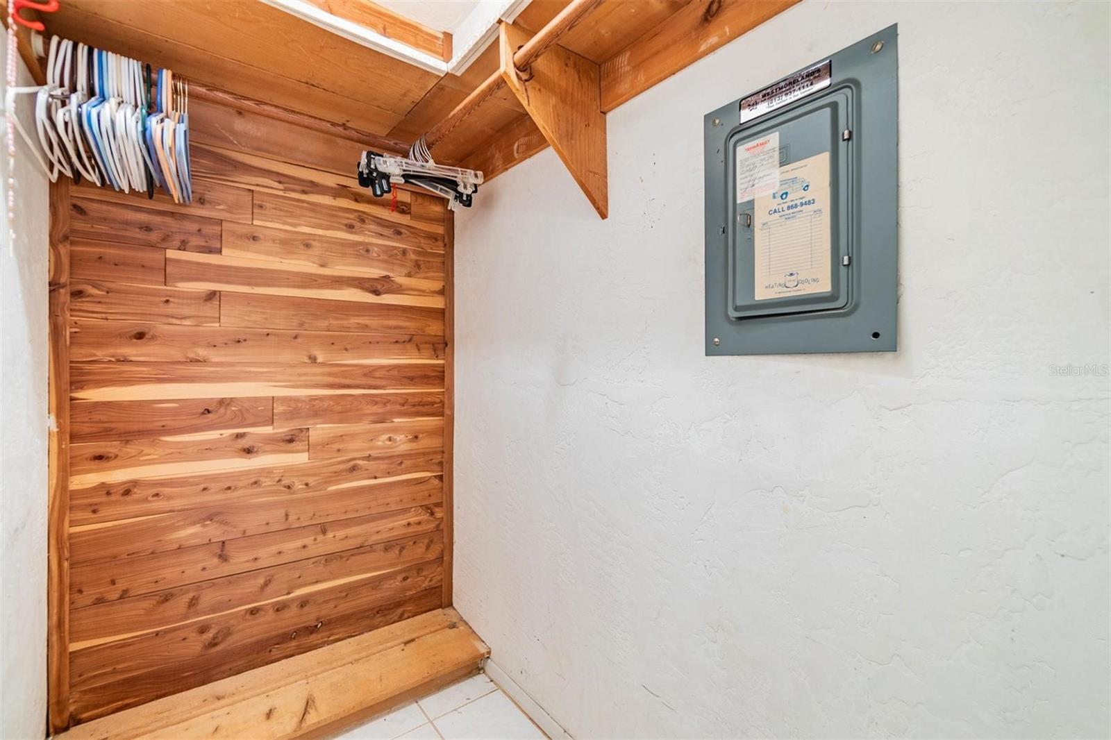 GARDENS OF BEACON SQUARE CONDO - Residential