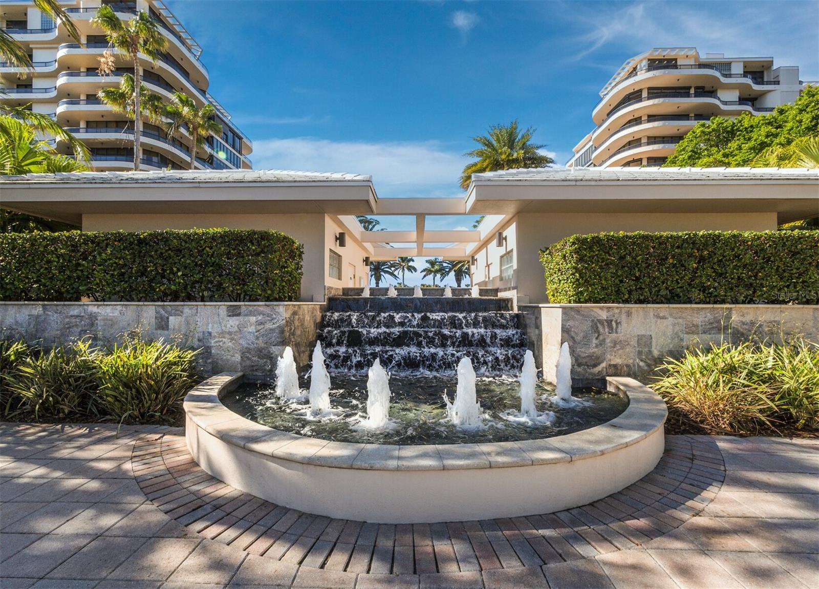 L AMBIANCE 1 - Residential