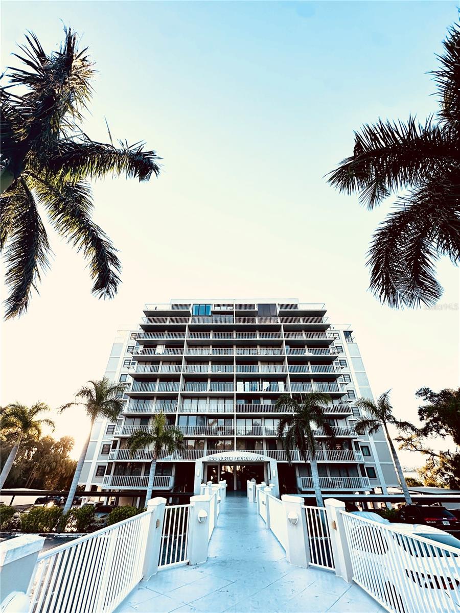 HARBOR BLUFFS WATERFRONT CONDO - Residential Lease