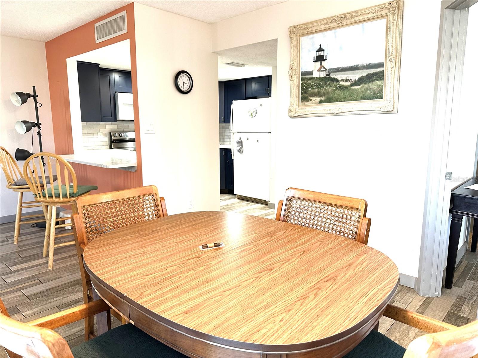 HARBOR BLUFFS WATERFRONT CONDO - Residential Lease