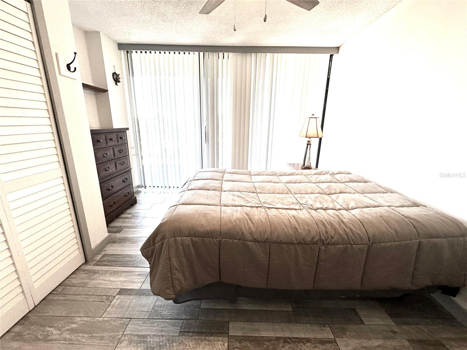 HARBOR BLUFFS WATERFRONT CONDO - Residential Lease