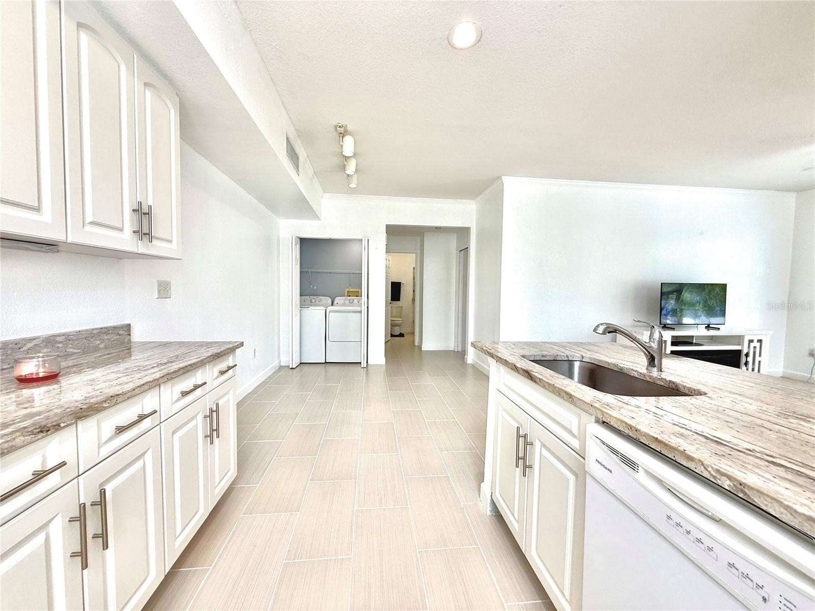 LAKE CHASE CONDO - Residential