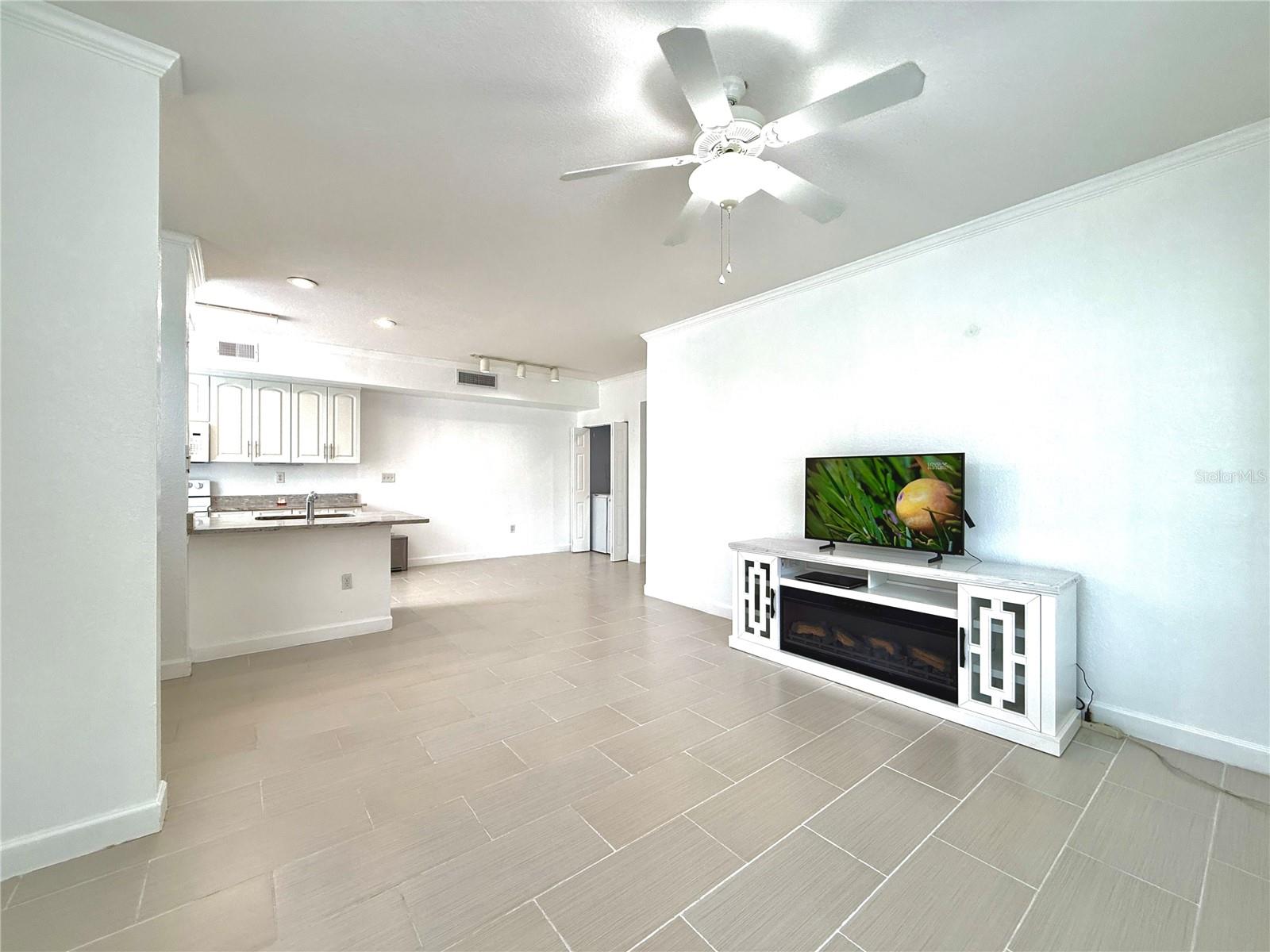 LAKE CHASE CONDO - Residential