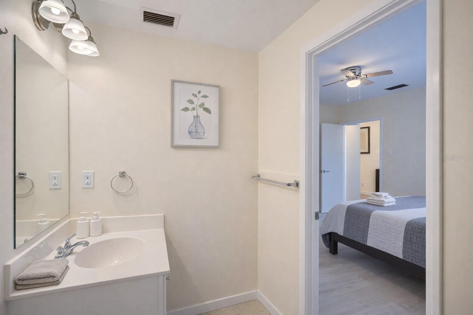 PACKWOOD - Residential Lease