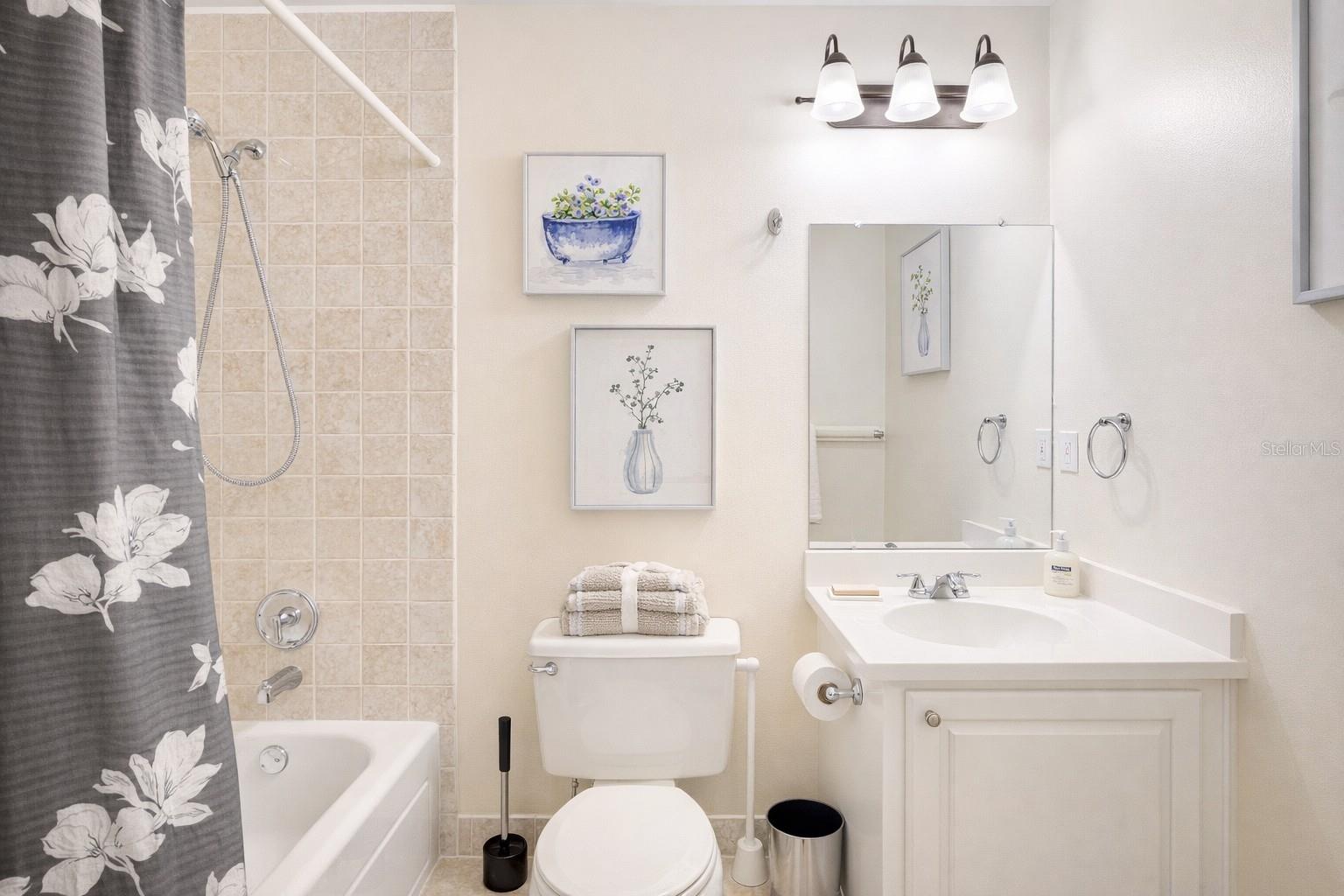 PACKWOOD - Residential Lease