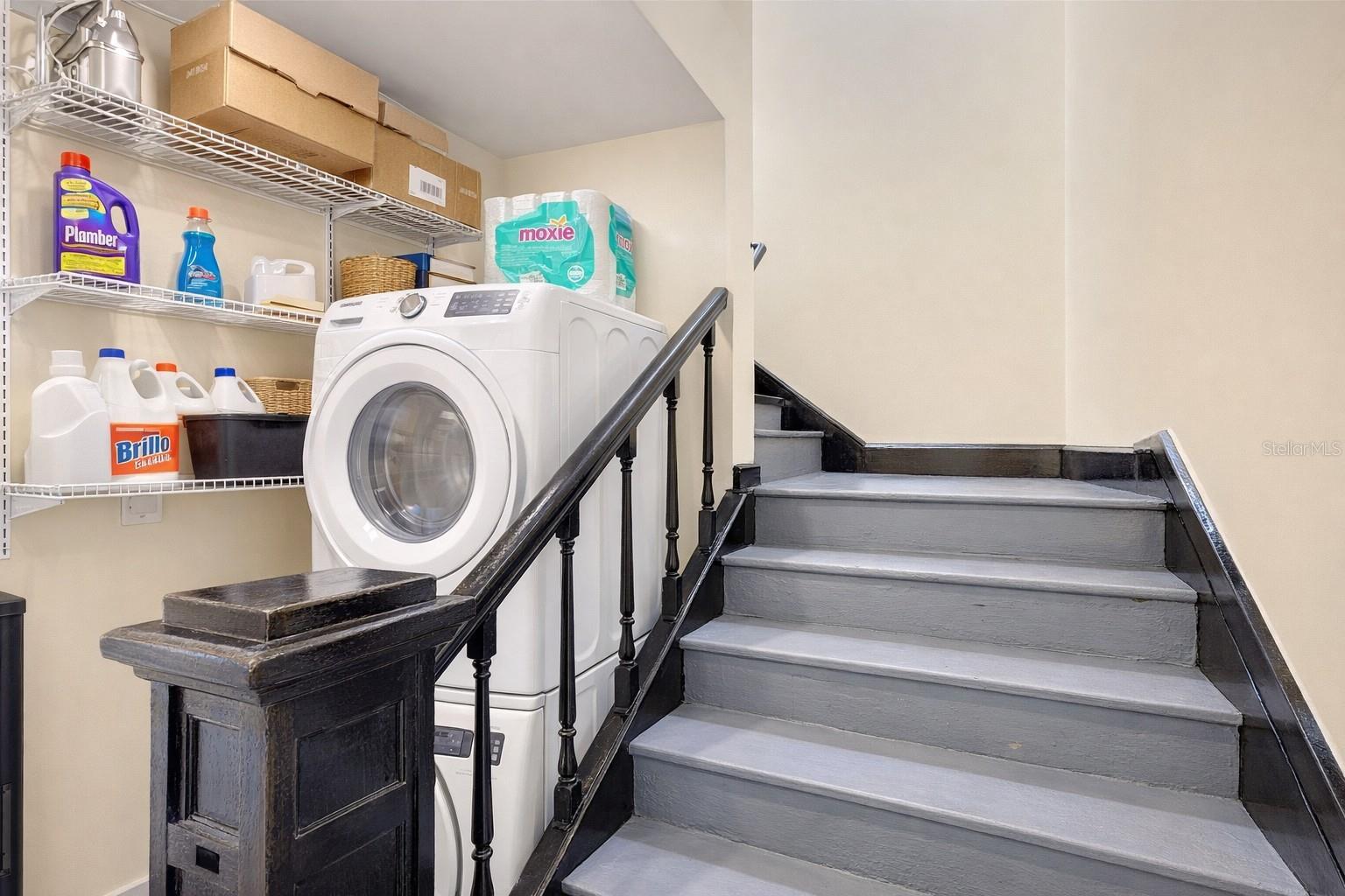 PACKWOOD - Residential Lease