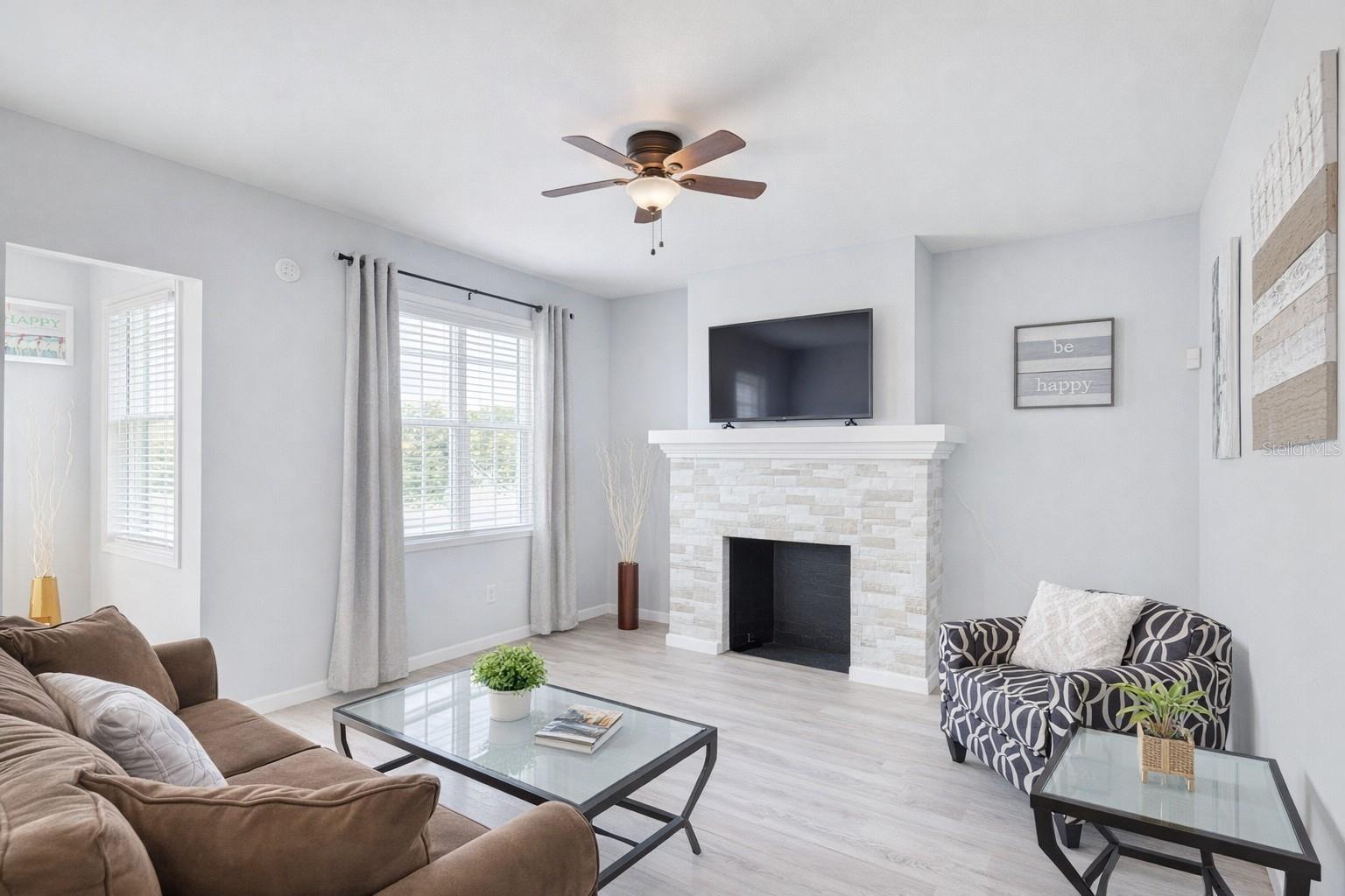 PACKWOOD - Residential Lease