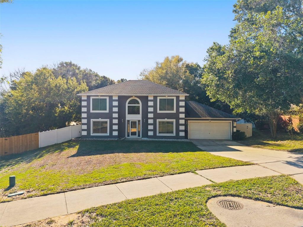 Photo of 1018 Jayhil Drive, Minneola, FL 34715 (MLS # G5109696)