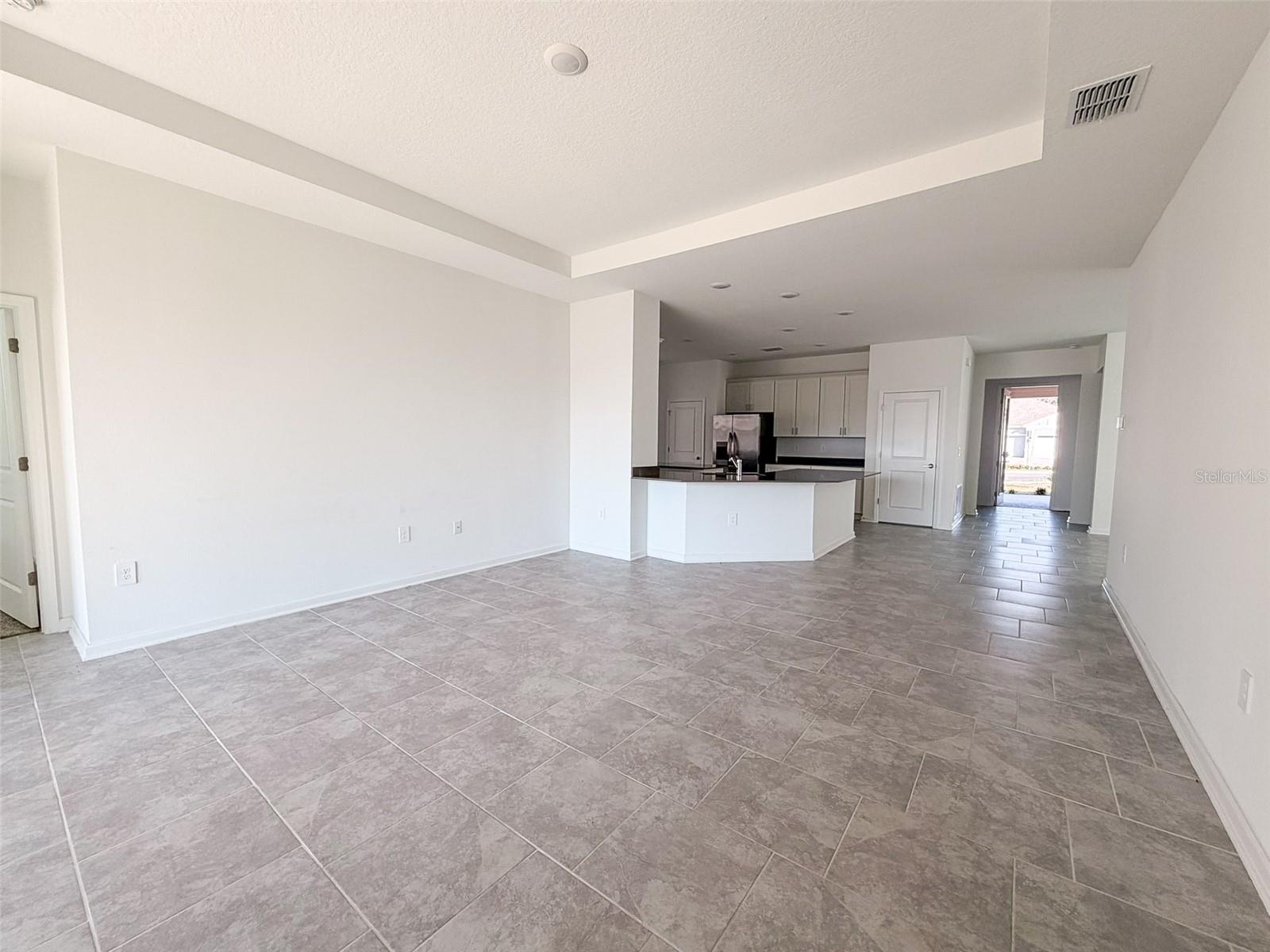 RHETTS RDG - Residential Lease