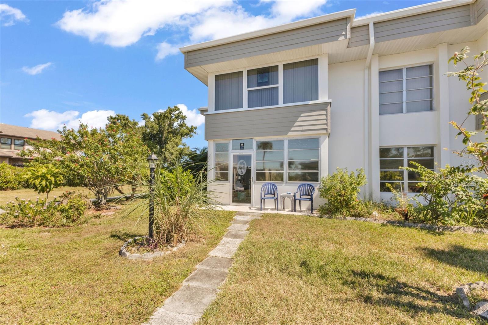 BERKLEY HOUSE - Residential