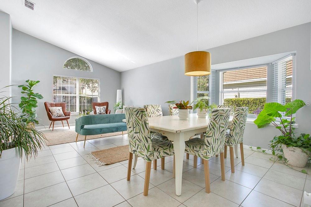 EAGLE CRK PH 01A - Residential Lease