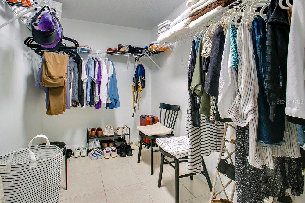 EAGLE CRK PH 01A - Residential Lease