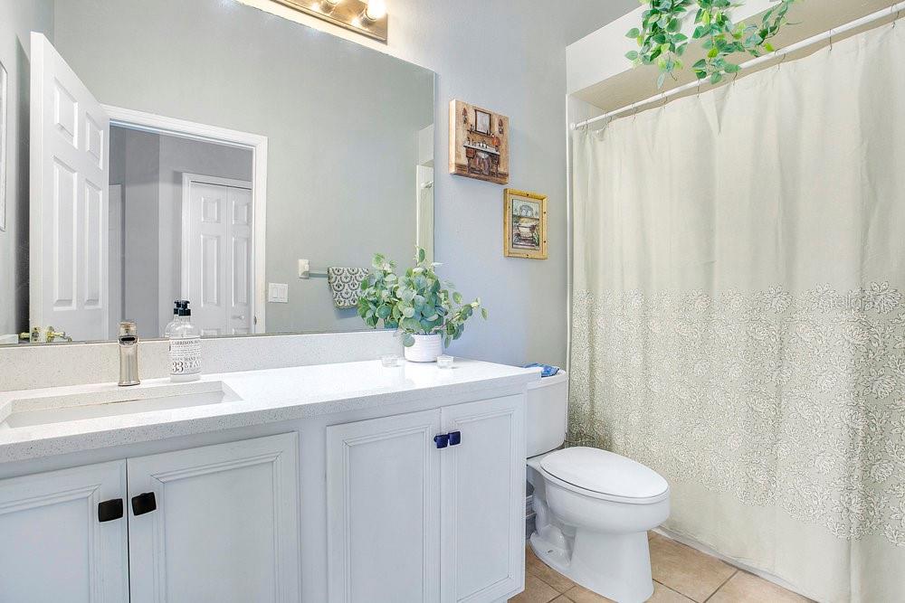 EAGLE CRK PH 01A - Residential Lease