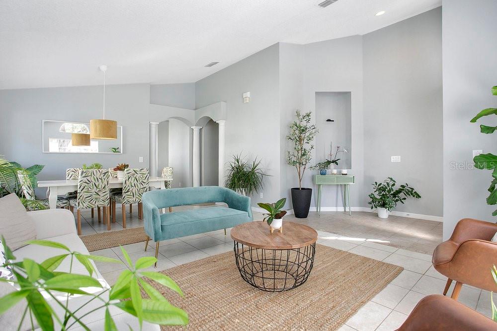 EAGLE CRK PH 01A - Residential Lease