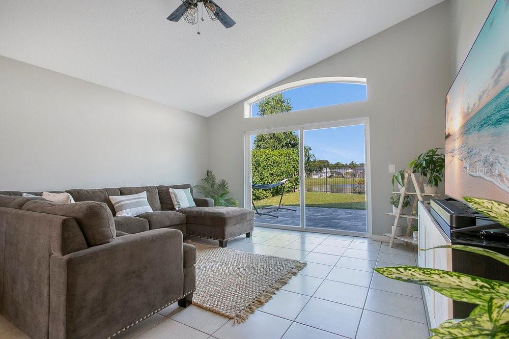 EAGLE CRK PH 01A - Residential Lease