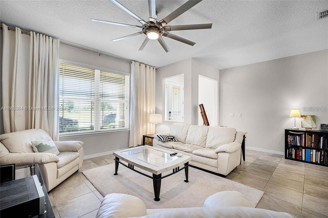 WINDERMERE TRLS PRCL 3 - Residential Lease