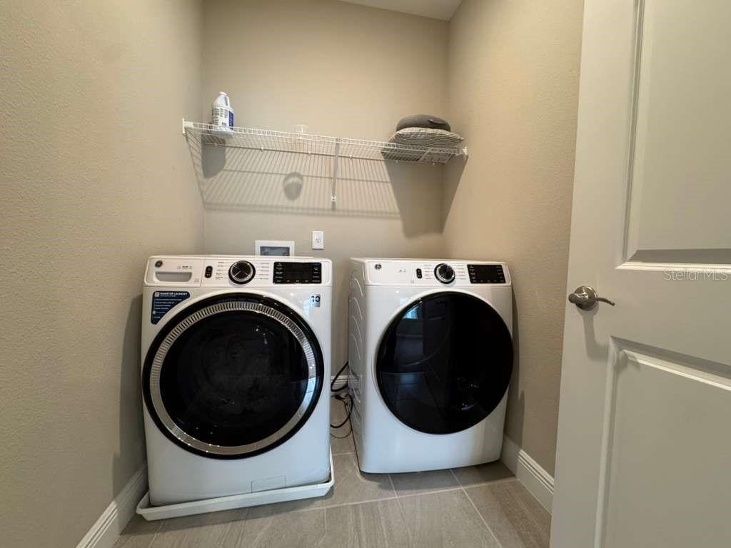 HIGHLAND RDG - Residential Lease