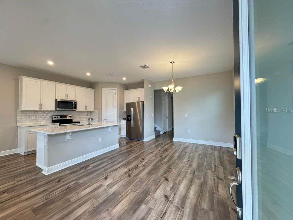 HIGHLAND RDG - Residential Lease