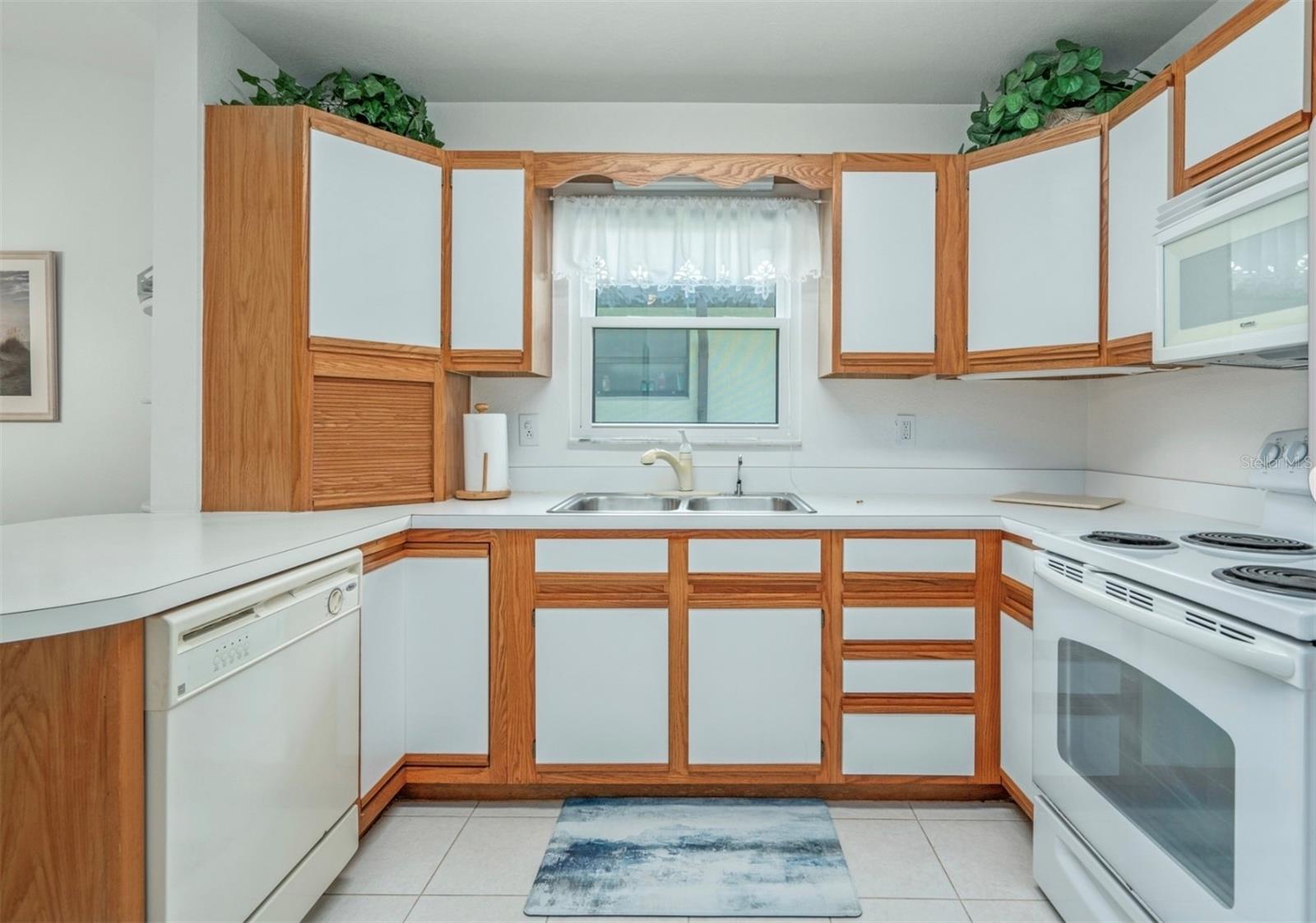 2103 VILLAWAY E