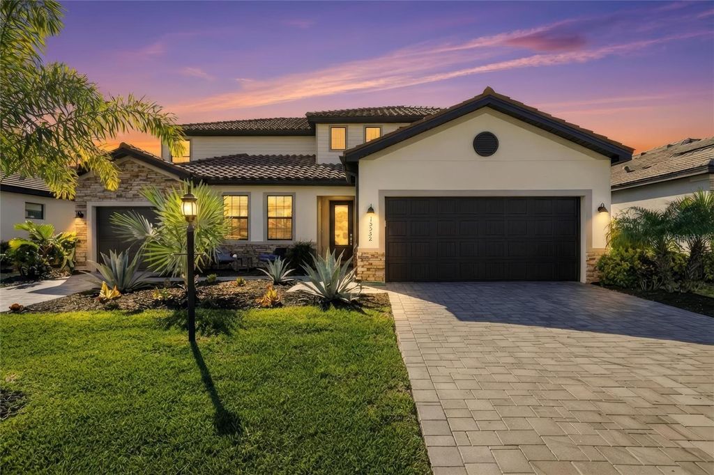 Photo of 15532 White Linen Drive, Bradenton, FL 34211 (MLS # A4679766)